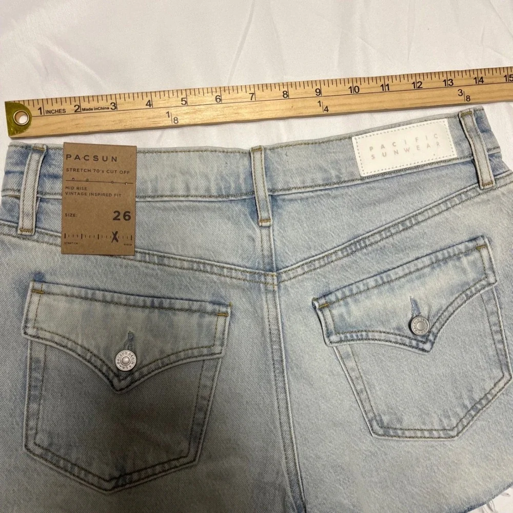 NEW! PacSun Stretch 70s Cut Off Denim Shorts Size 26 NWT - Picture 6 of 8